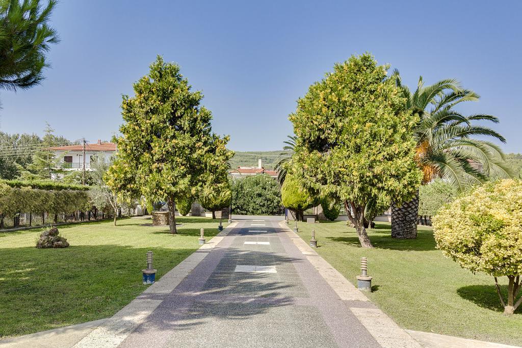 Villa Nefeli Akti Salonikiou B Áyios Nikólaos Luaran gambar