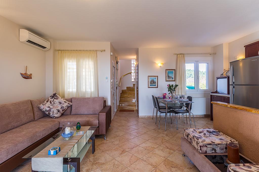 Villa Nefeli Akti Salonikiou B Áyios Nikólaos Luaran gambar
